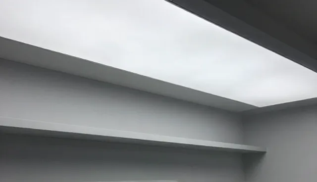 食品代销与自销模式对比，质量管控如何取舍